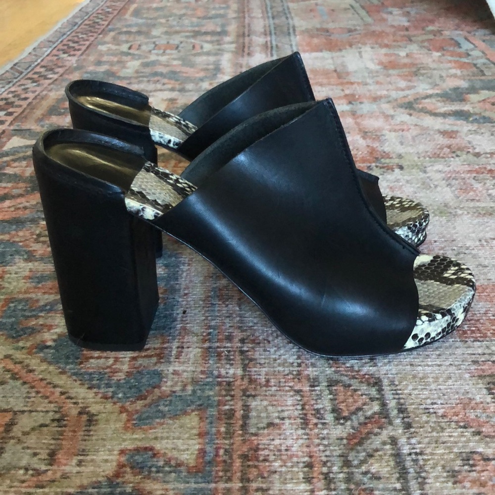 Robert Clergerie Black Leather Snake Mules 41